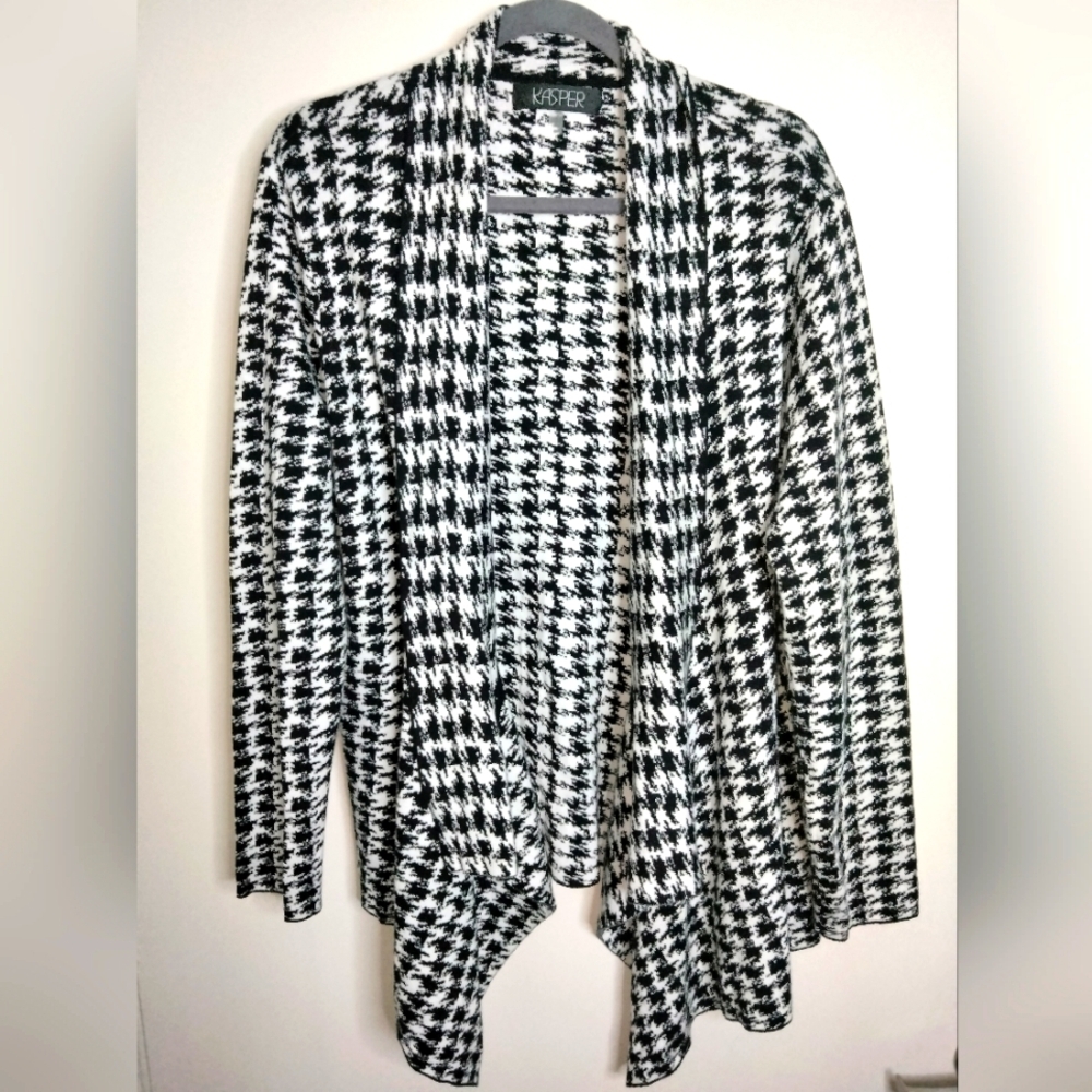 Kasper (Sz XL) Black & White Houndstooth Pattern Open Drape LS Cardigan Sweater